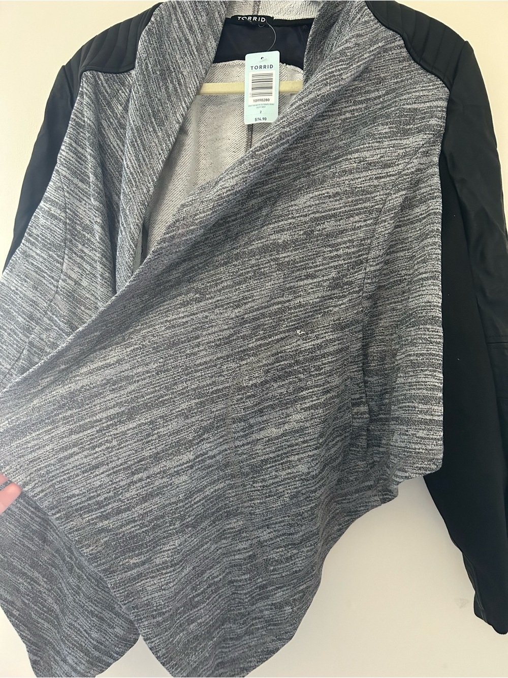 Torrid Size 2 Gray Open-Front Draped Sweater Jacket - Picture 5 of 7